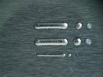 <a href='http://www.jiqingyuqi.com/product/3.htm' class='text_a'>模具激光焊機</a>修復鏡面模具效果